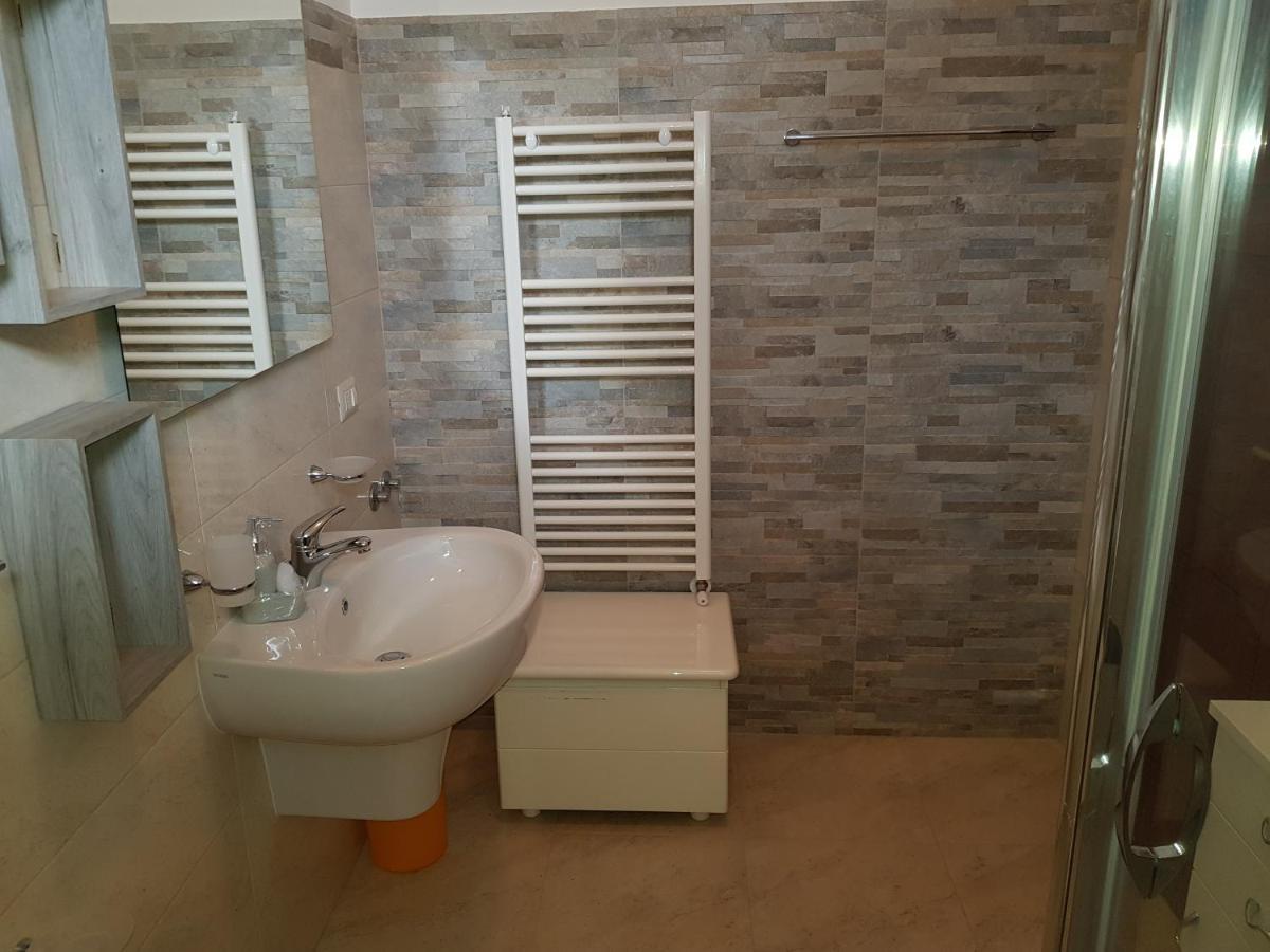 Top Bedroom Golfo - Le Lincelle, Lamezia - 2 Extra Large Single Beds ซานเตอูเฟเมีย ลาเมเซีย ภายนอก รูปภาพ