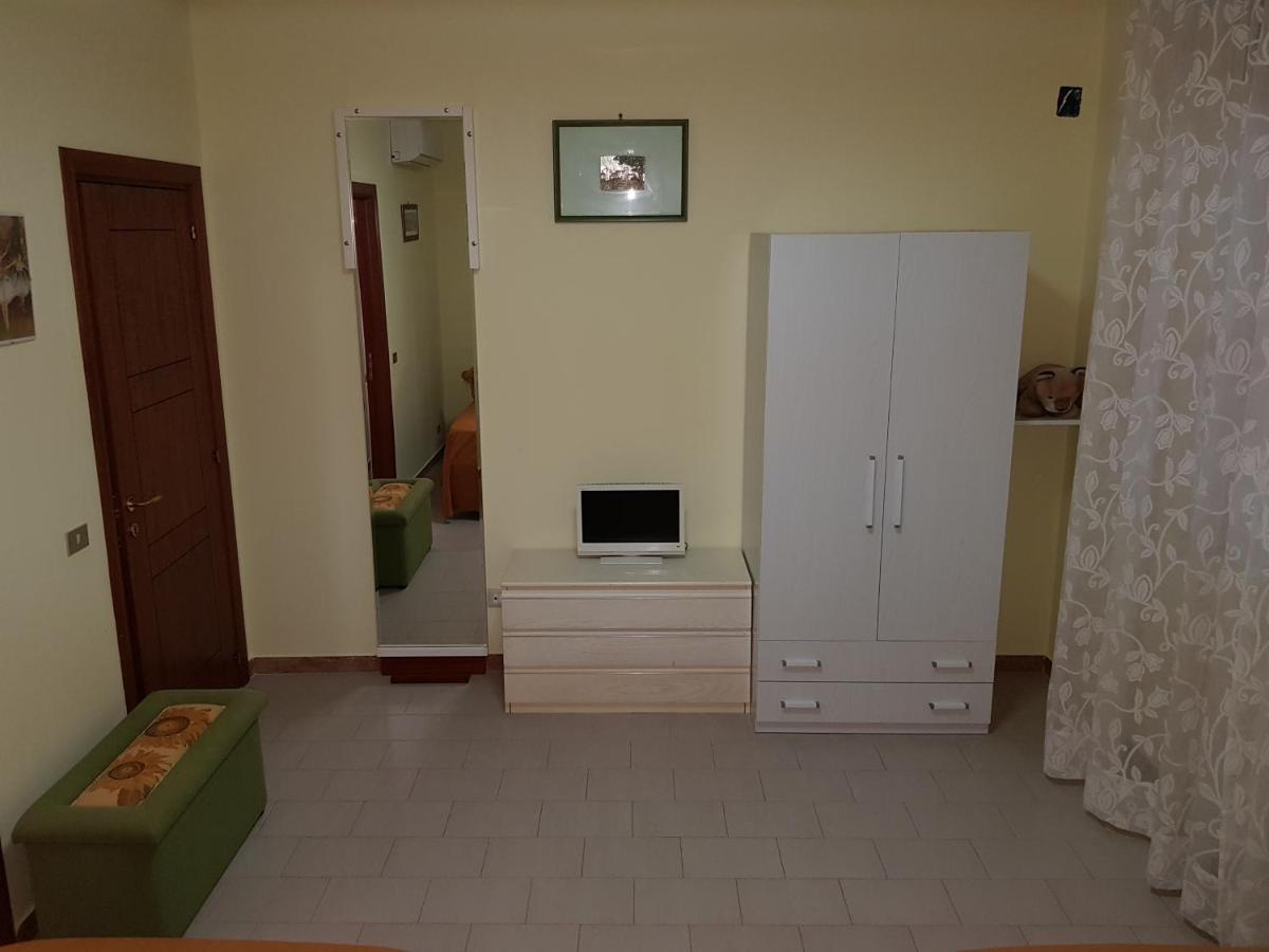 Top Bedroom Golfo - Le Lincelle, Lamezia - 2 Extra Large Single Beds ซานเตอูเฟเมีย ลาเมเซีย ภายนอก รูปภาพ