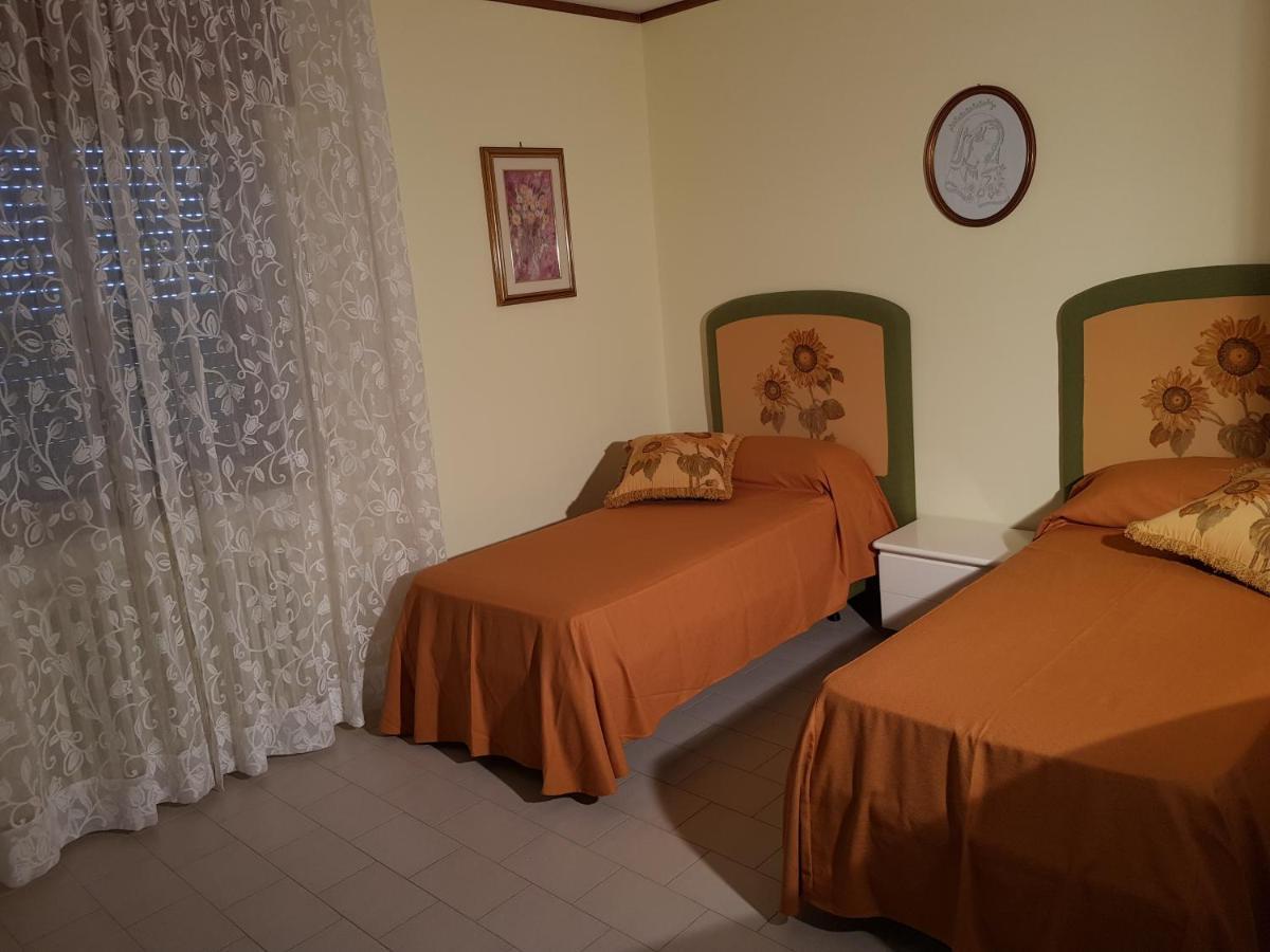 Top Bedroom Golfo - Le Lincelle, Lamezia - 2 Extra Large Single Beds ซานเตอูเฟเมีย ลาเมเซีย ภายนอก รูปภาพ